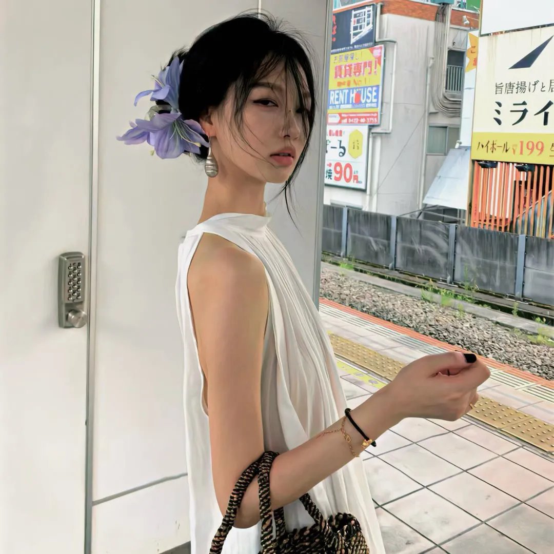 此刻姬情